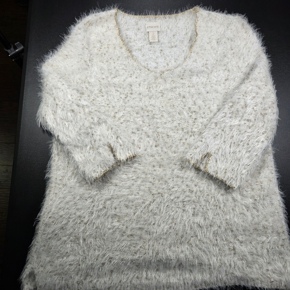 Chico's Cream Gold Metallic Eyelash Knit V-Neck 3/4 Sleeve Sweater Size 2 (L)